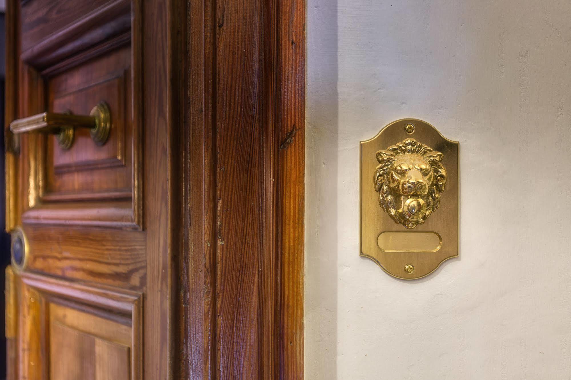 Guest house Tolentino 3*